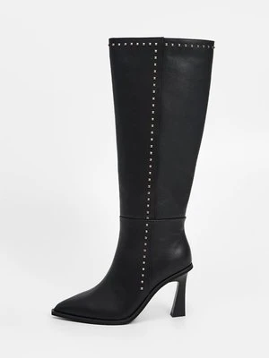 Kozaki na obcasie Alma en Pena