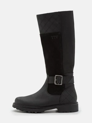 Kozaki Barbour