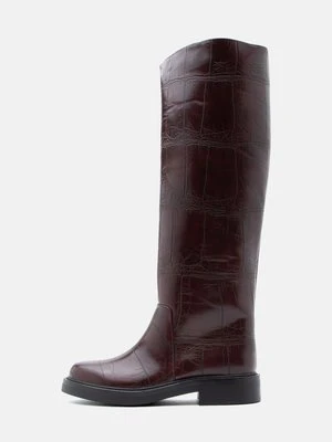 Kozaki Call it Spring