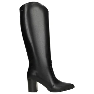 Czarne kozaki kowbojki ze skóry licowej 71151-51 Wojas