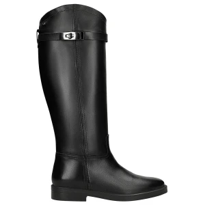 Czarne skórzane kozaki z odpinana ozdobą 71127-51 Wojas