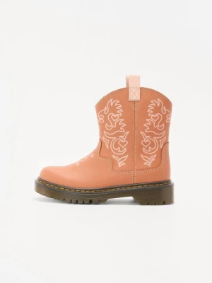Kozaki Dr. Martens brązowy