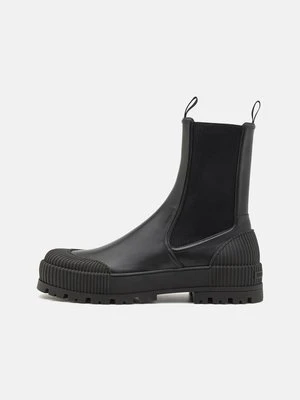 Kozaki Emporio Armani