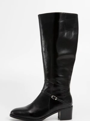 Kozaki Jeffrey Campbell