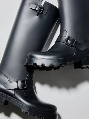 Kozaki Jimmy Choo