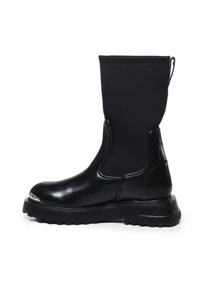 Kozaki Love Moschino