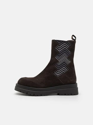 Kozaki Missoni