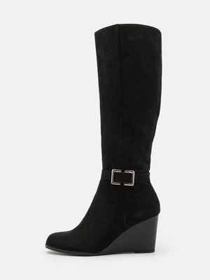 Kozaki na koturnie Anna Field