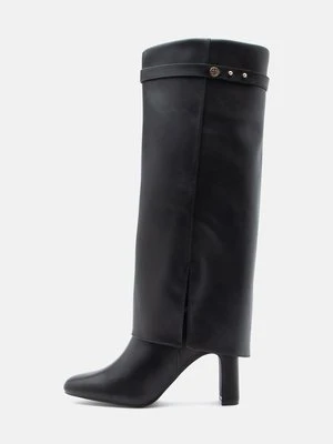 Kozaki na obcasie Anna Field