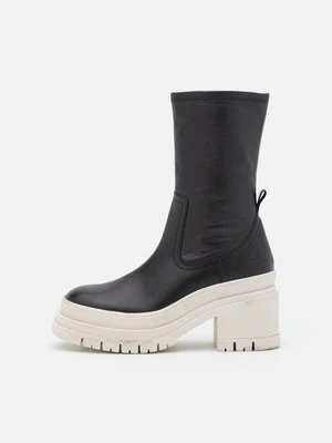 Kozaki na obcasie Bronx