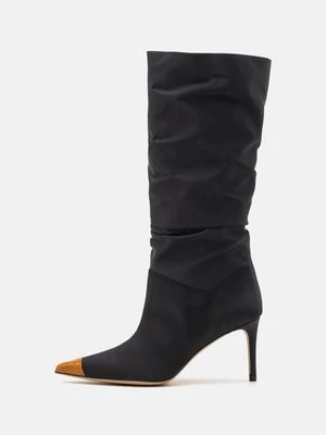 Kozaki na obcasie Custommade