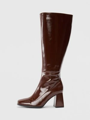 Kozaki na obcasie Even&Odd