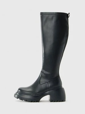 Kozaki na obcasie Even&Odd