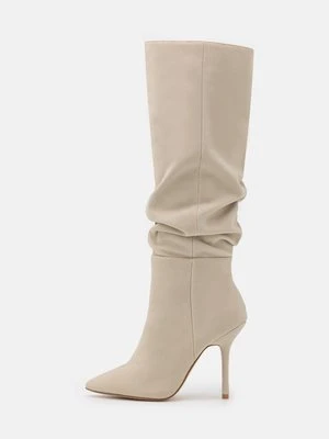 Kozaki na obcasie Missguided