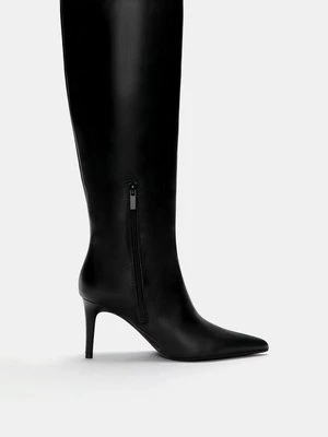 Kozaki na obcasie PULL&BEAR