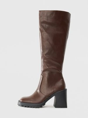 Kozaki na obcasie Raid