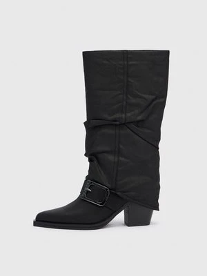 Kozaki na obcasie Replay