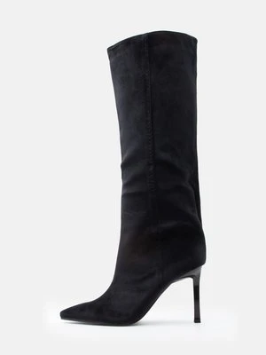 Kozaki na obcasie Simmi London