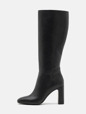 Kozaki na obcasie Steve Madden