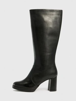 Kozaki na obcasie Unisa