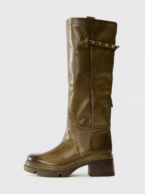 Kozaki na platformie a.s.98