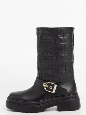 Kozaki na platformie aigner