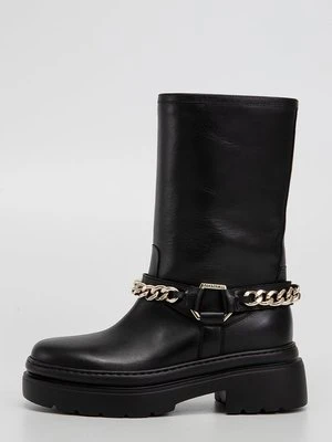 Kozaki na platformie aigner