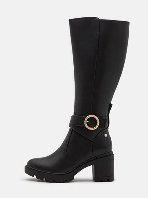 Kozaki na platformie Anna Field