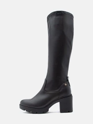 Kozaki na platformie Anna Field