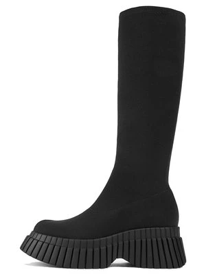 Kozaki na platformie Camper