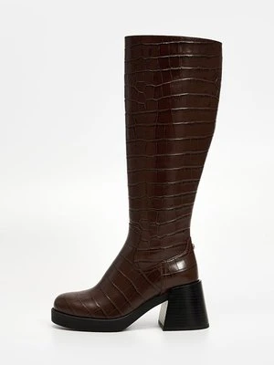 Kozaki na platformie Coach