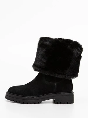 Kozaki na platformie Geox