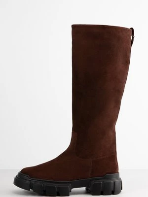 Kozaki na platformie Högl