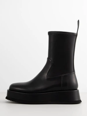 Kozaki na platformie Jeffrey Campbell czarny
