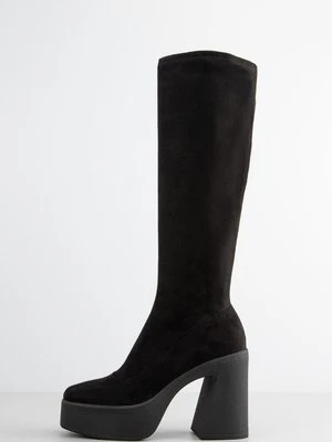 Kozaki na platformie Katy Perry