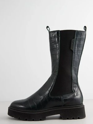 Kozaki na platformie KG Kurt Geiger