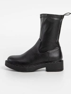 Kozaki na platformie Koi Footwear