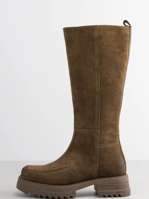 Kozaki na platformie Lazamani khaki