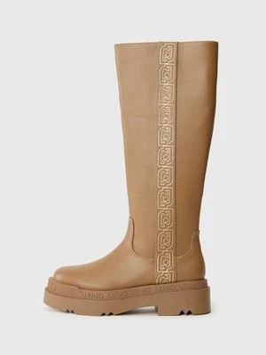 Kozaki na platformie LIU JO