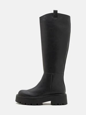 Kozaki na platformie Madden Girl