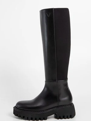 Kozaki na platformie Marc Cain