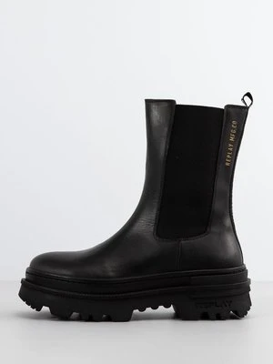 Kozaki na platformie Replay