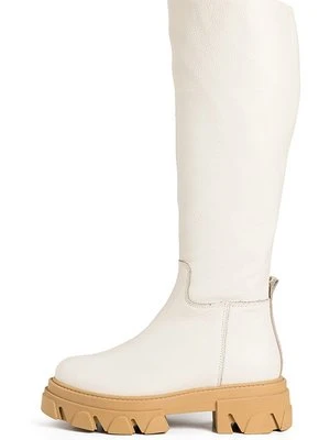 Kozaki na platformie Steve Madden
