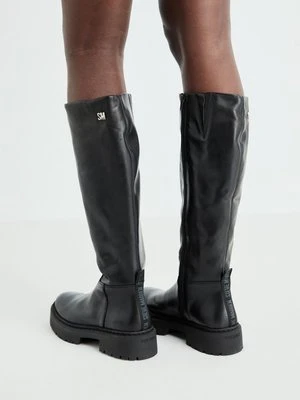 Kozaki na platformie Steve Madden