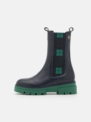 Kozaki na platformie Tommy Hilfiger
