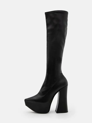 Kozaki na platformie Vivienne Westwood