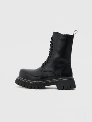 Kozaki sznurowane Koi Footwear