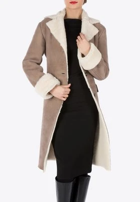 Kożuch damski z wykładanym kołnierzem Wittchen