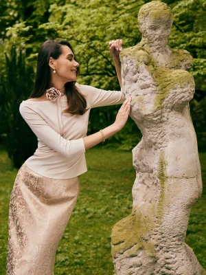 Kremowa bluzka z rękawem ¾ TARANKO