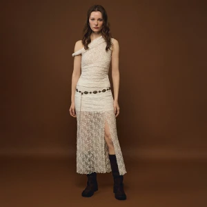 Kremowa koronkowa spódnica midi z rozcięciem House